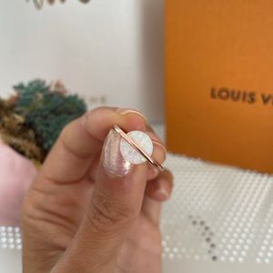 Pura Vida Opal Saturn Ring